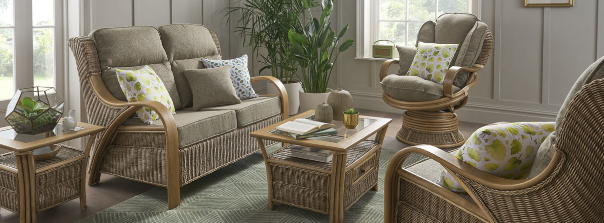 Waterford Indoor Suite by Daro