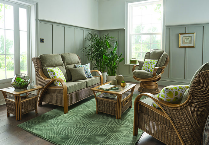 Waterford indoor suite by Daro