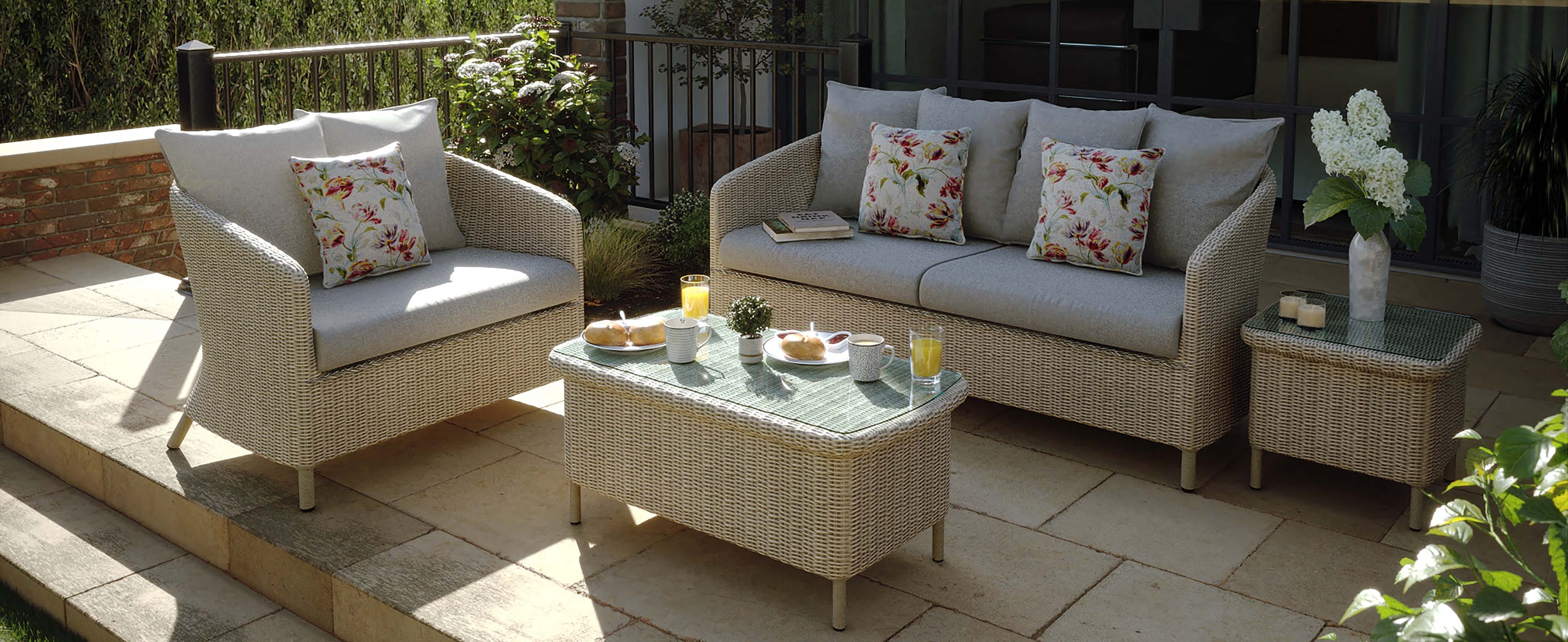 Arly by Laura Ashley