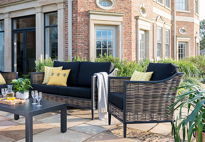 Langley Outdoor Lounging by Daro